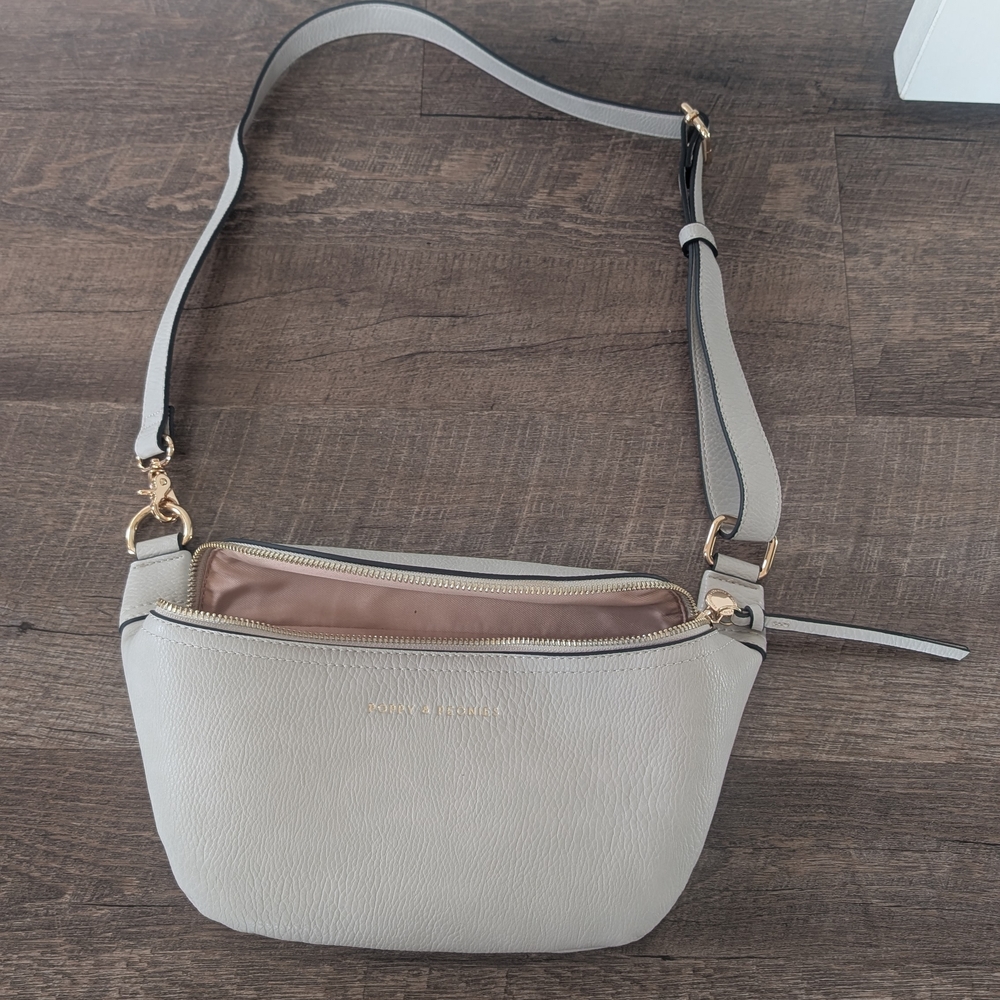 Sidekick-Poppy & Peonies Gray Crossbody Bag - Picture 3 of 8